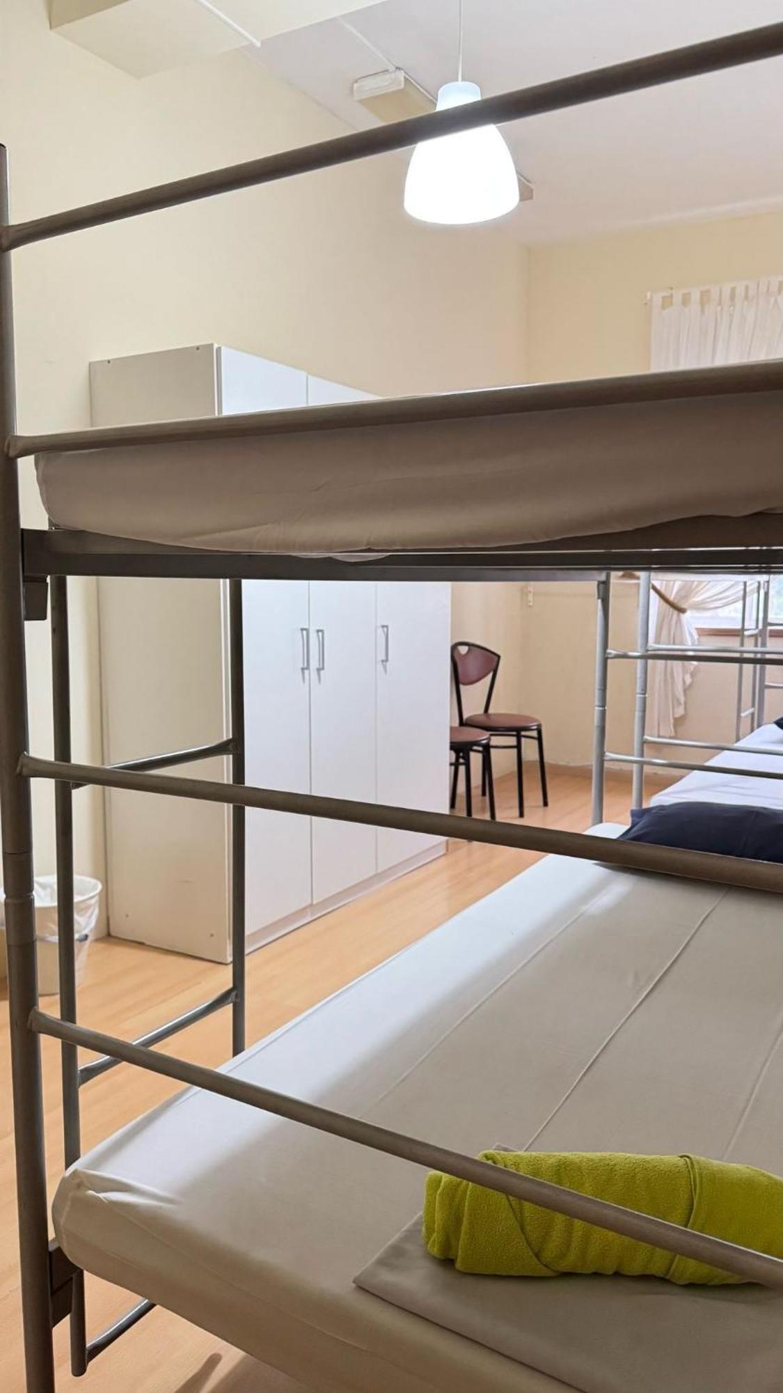 Garden Hostel Aradas エクステリア 写真